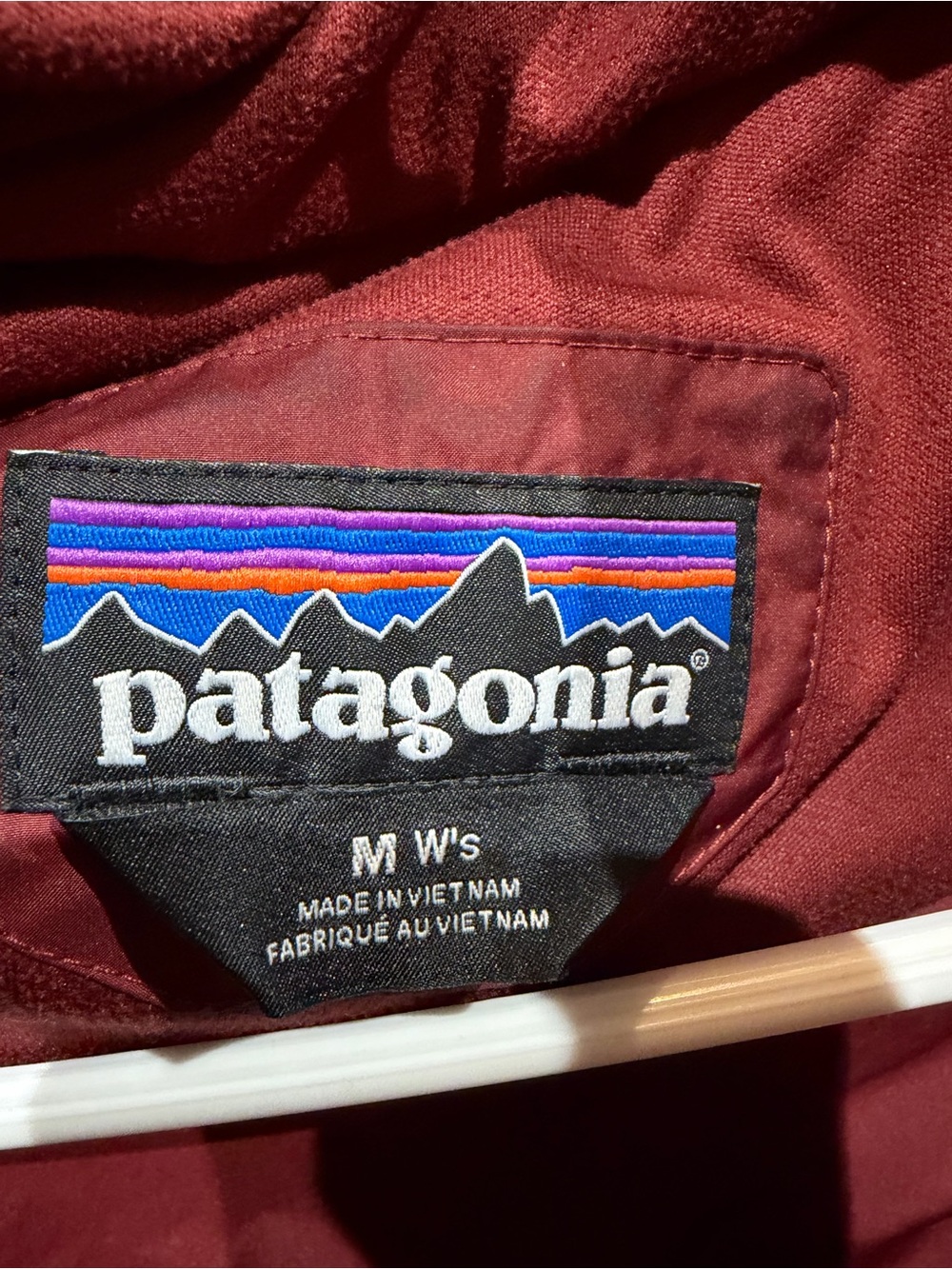 Patagonia Women’s Long Puffer Coat — Deep Burgundy- FREE shipping - Picture 7 of 8